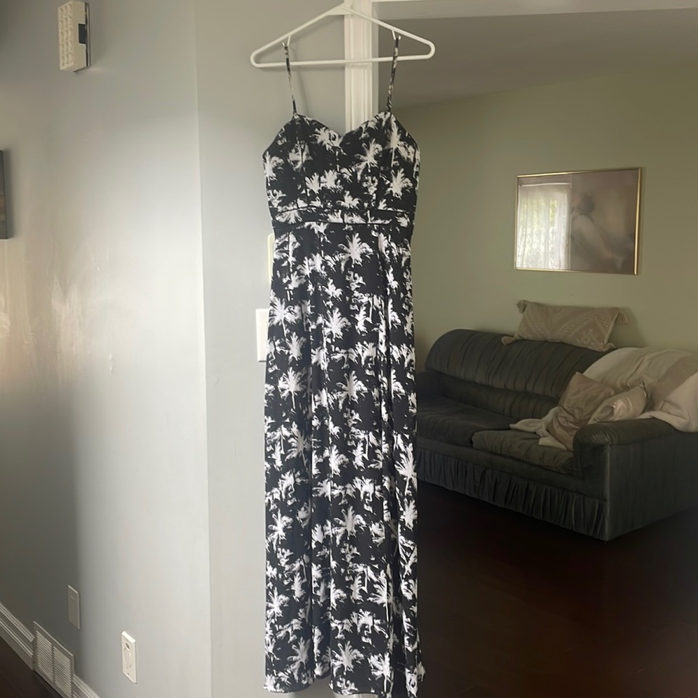 Guess Maxi Long Dress - Perfect condition